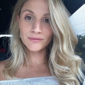 Meet your Posher, Lili